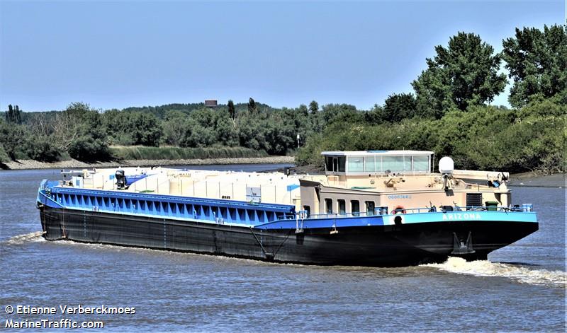 arizona (Tanker) - IMO , MMSI 205346890, Call Sign OT3468 under the flag of Belgium