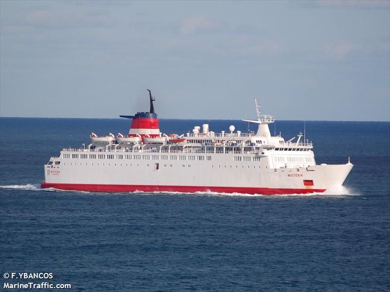 vronskiy (Passenger/Ro-Ro Cargo Ship) - IMO 7637149, MMSI 210030000 under the flag of Cyprus