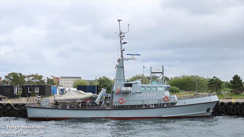 mhv 909 speditoeren (Military ops) - IMO , MMSI 219000179, Call Sign OVLI under the flag of Denmark