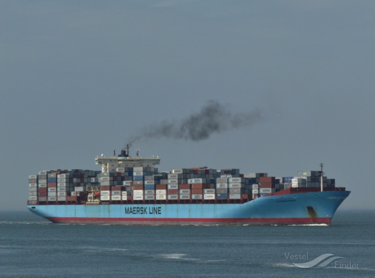 columbine maersk (Container Ship) - IMO 9245768, MMSI 220129000, Call Sign OUHC2 under the flag of Denmark