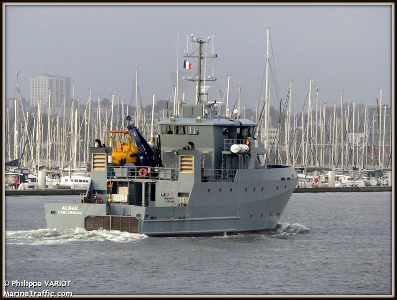 almak (Training Ship) - IMO 9682033, MMSI 228037900, Call Sign FIIA under the flag of France