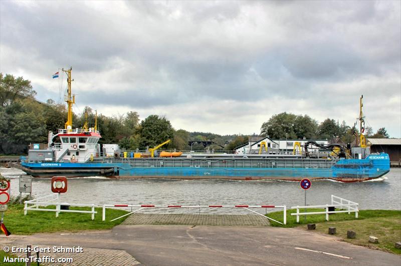 hegemann 2 (Hopper Dredger) - IMO 9017551, MMSI 244215000, Call Sign PEAI under the flag of Netherlands