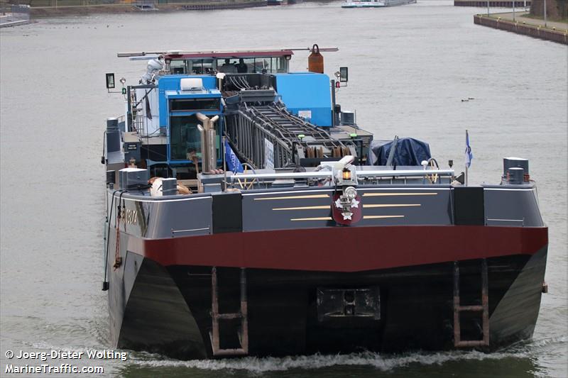 ijsseldelta (Dredging or UW ops) - IMO , MMSI 244700254, Call Sign PD3064 under the flag of Netherlands