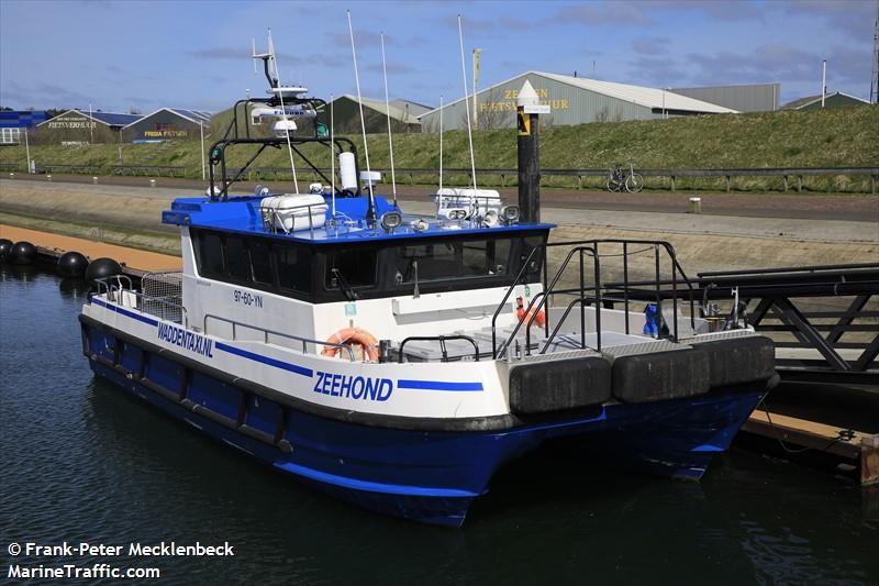 zeehond (Passenger ship) - IMO , MMSI 244710393, Call Sign PB8568 under the flag of Netherlands