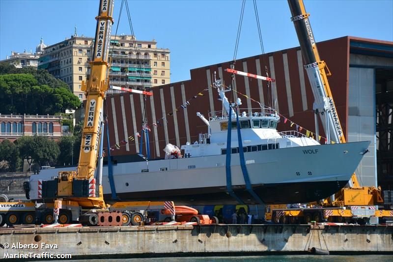 wolf (Offshore Tug/Supply Ship) - IMO 9699622, MMSI 247340100, Call Sign IJEU2 under the flag of Italy