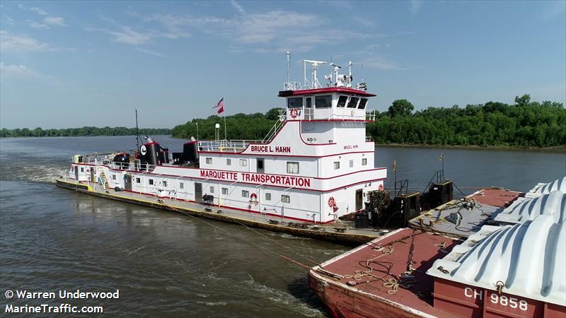 bruce l hahn (Tug) - IMO , MMSI 367638090, Call Sign WDH6451 under the flag of United States (USA)