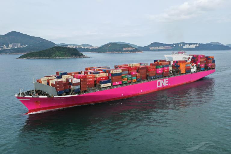 one honolulu (Container Ship) - IMO 9588079, MMSI 373649000, Call Sign 3EUQ8 under the flag of Panama