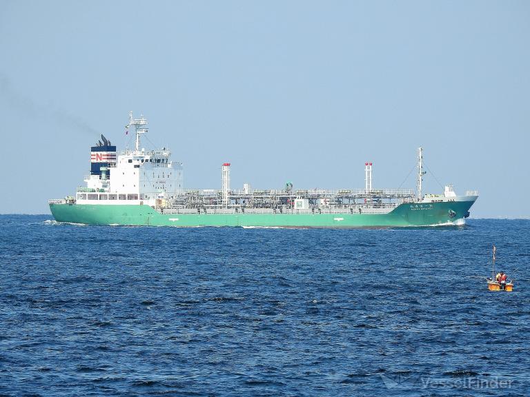 naniwa maru no.1 (Oil Products Tanker) - IMO 9713313, MMSI 431005655, Call Sign JD3716 under the flag of Japan