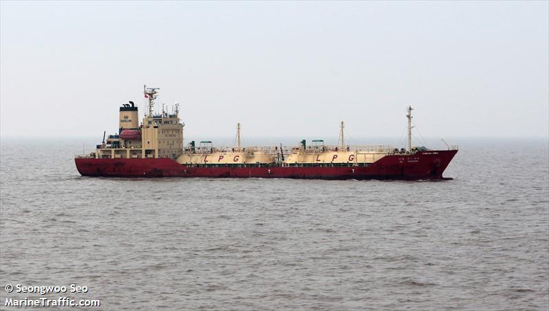 dl freesia (LPG Tanker) - IMO 9392860, MMSI 440872000, Call Sign DSPE5 under the flag of Korea