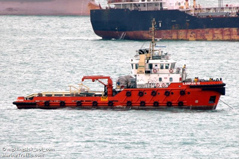 lanpan 18 (Tug) - IMO 9537070, MMSI 564931000, Call Sign 9V7640 under the flag of Singapore