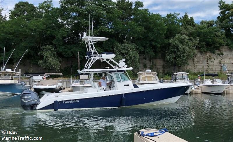 everglades (Pleasure craft) - IMO , MMSI 338314066 under the flag of USA