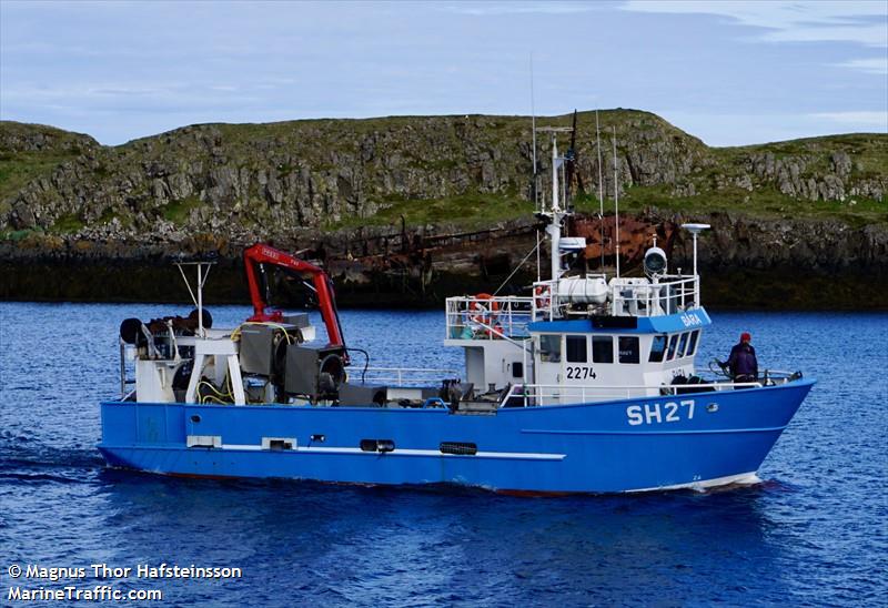 bara (Fishing vessel) - IMO , MMSI 251361110, Call Sign TFAR under the flag of Iceland