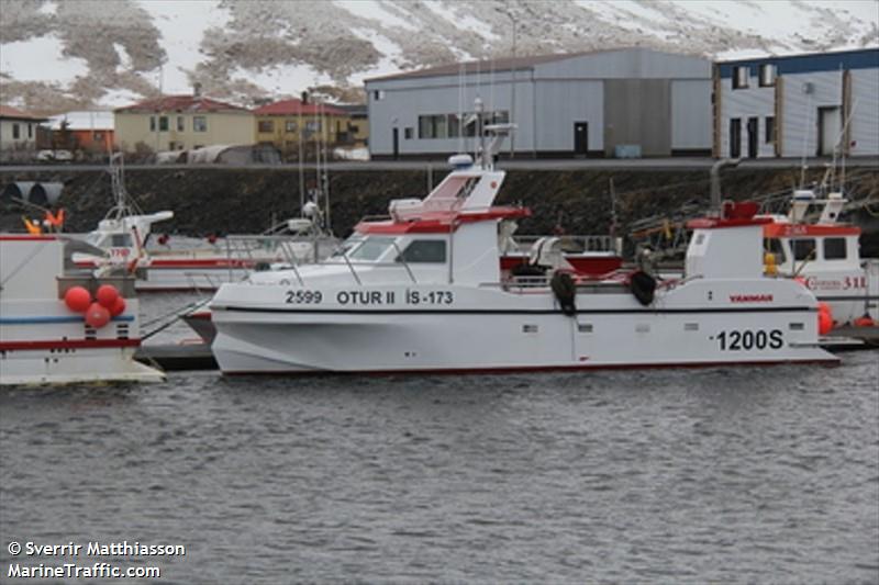 otur ii (Fishing vessel) - IMO , MMSI 251363540, Call Sign 2599 under the flag of Iceland