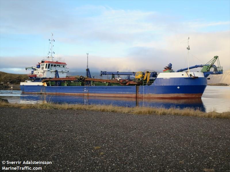 alfsnes (Hopper Dredger) - IMO 9599250, MMSI 251396870, Call Sign TFRN under the flag of Iceland