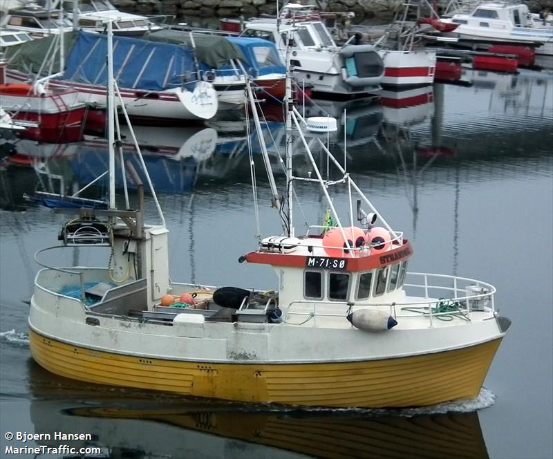 strandar (Fishing vessel) - IMO , MMSI 257111820, Call Sign LK2090 under the flag of Norway