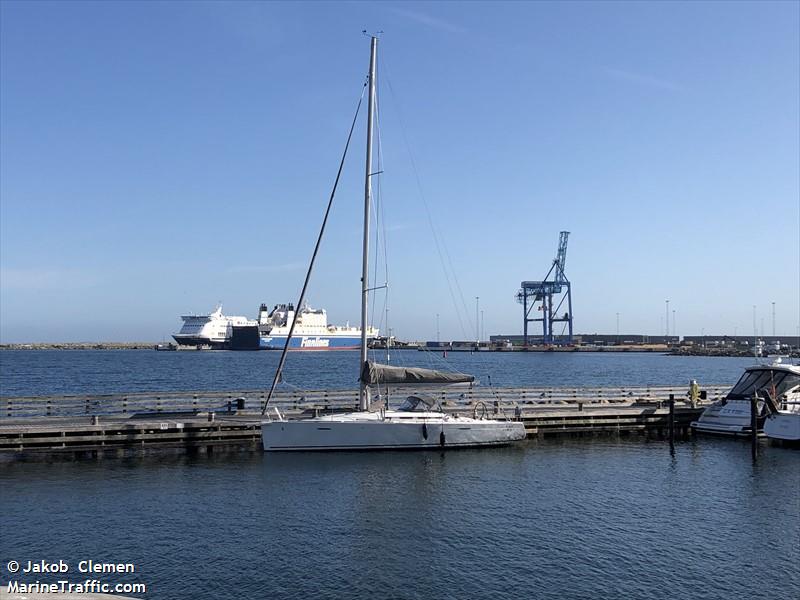 bifrost (Pleasure craft) - IMO , MMSI 219031371, Call Sign XPI2659 under the flag of Denmark