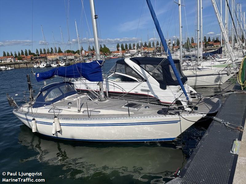 tina (Sailing vessel) - IMO , MMSI 265825180, Call Sign SF9194 under the flag of Sweden