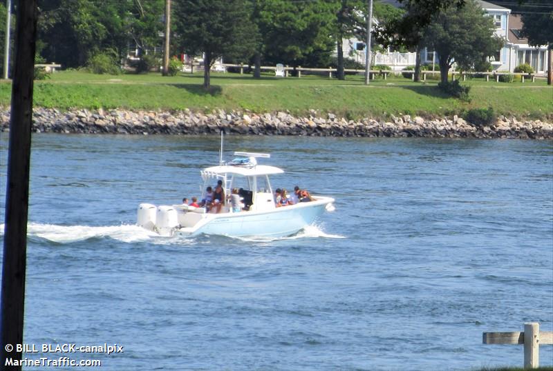 seas the day (Pleasure craft) - IMO , MMSI 338334133 under the flag of USA