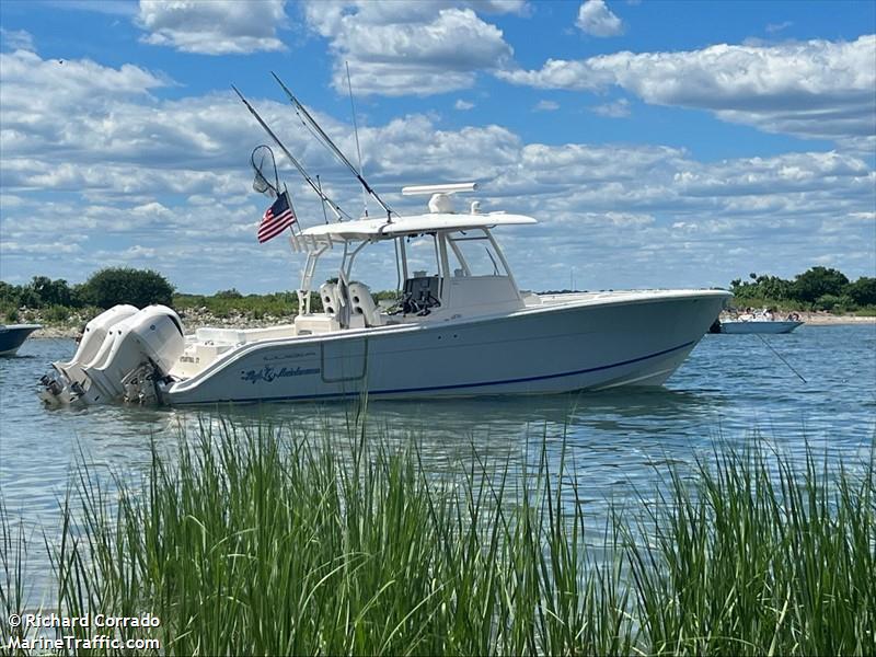 high maintenance (Pleasure craft) - IMO , MMSI 338392291 under the flag of USA