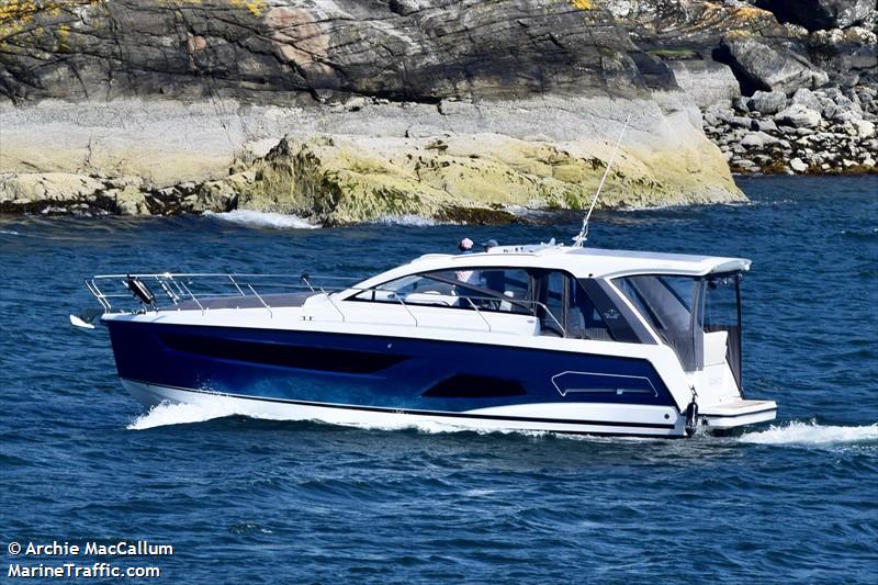 coralito (Pleasure craft) - IMO , MMSI 232048169, Call Sign MAYH3 under the flag of United Kingdom (UK)