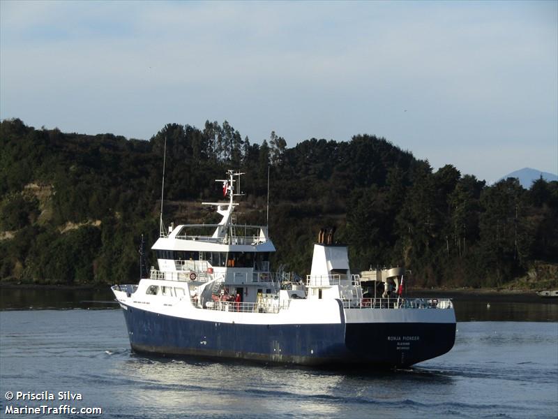 ronia pioneer (Fish Carrier) - IMO 9345520, MMSI 725002634, Call Sign CA7173 under the flag of Chile