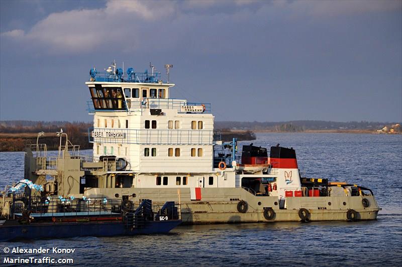 geroi zapolyarya (Tug) - IMO , MMSI 273360770, Call Sign UBTU3 under the flag of Russia