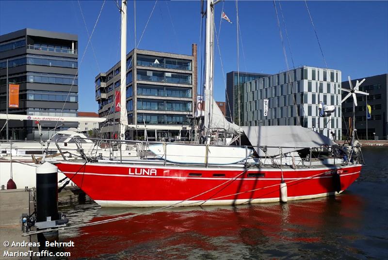 luna (Sailing vessel) - IMO , MMSI 211424580, Call Sign DJ8852 under the flag of Germany