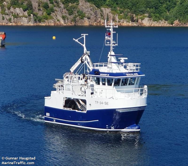 senjaland (Fishing vessel) - IMO , MMSI 258029160, Call Sign LH5709 under the flag of Norway