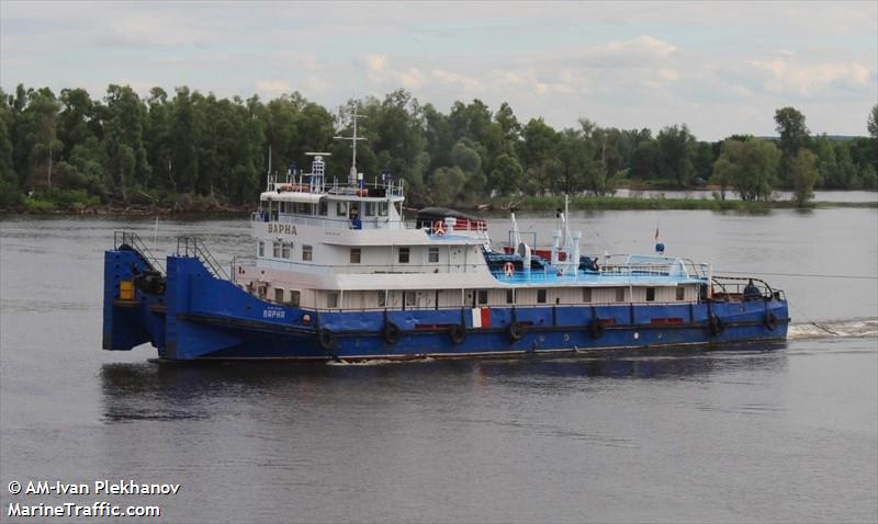 varna (Tug) - IMO , MMSI 273326370 under the flag of Russia