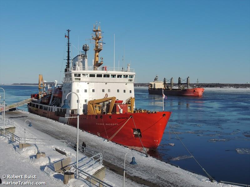 frc pierre radisson (SAR) - IMO , MMSI 316005193 under the flag of Canada