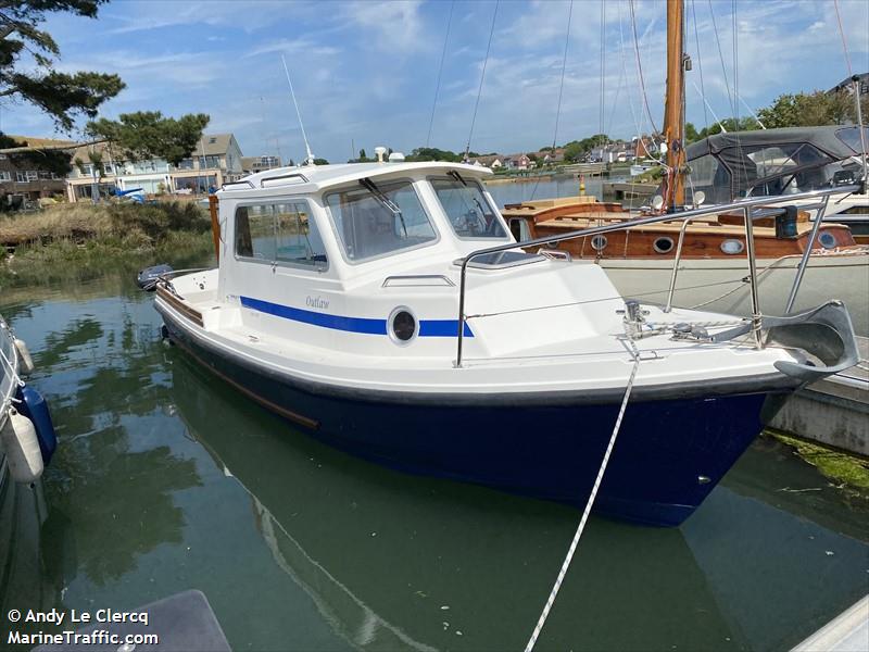 outlaw (Pleasure craft) - IMO , MMSI 235058646 under the flag of United Kingdom (UK)