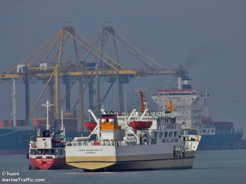 sabuk nusantara 57 (Passenger/General Cargo Ship) - IMO 9803510, MMSI 525001185, Call Sign YBLY2 under the flag of Indonesia