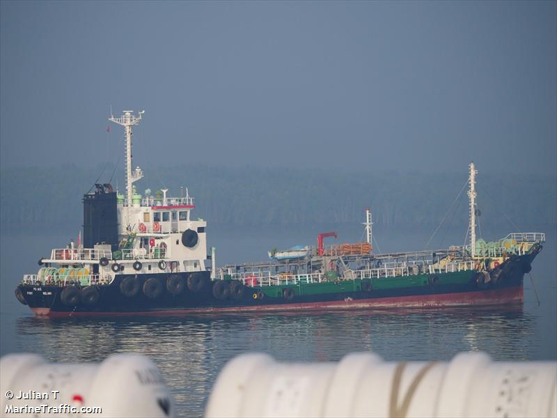 pd ace (Oil Products Tanker) - IMO 9104043, MMSI 533132661, Call Sign 9M3113 under the flag of Malaysia