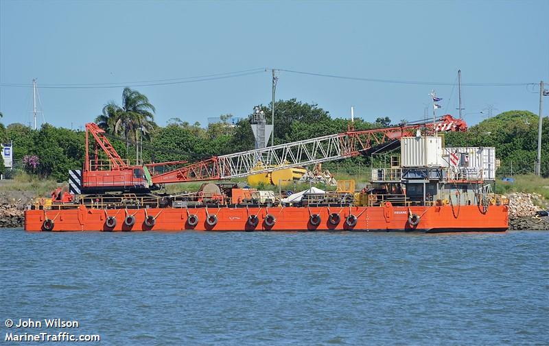 aquane (Dredging or UW ops) - IMO , MMSI 503000086, Call Sign 29608 under the flag of Australia