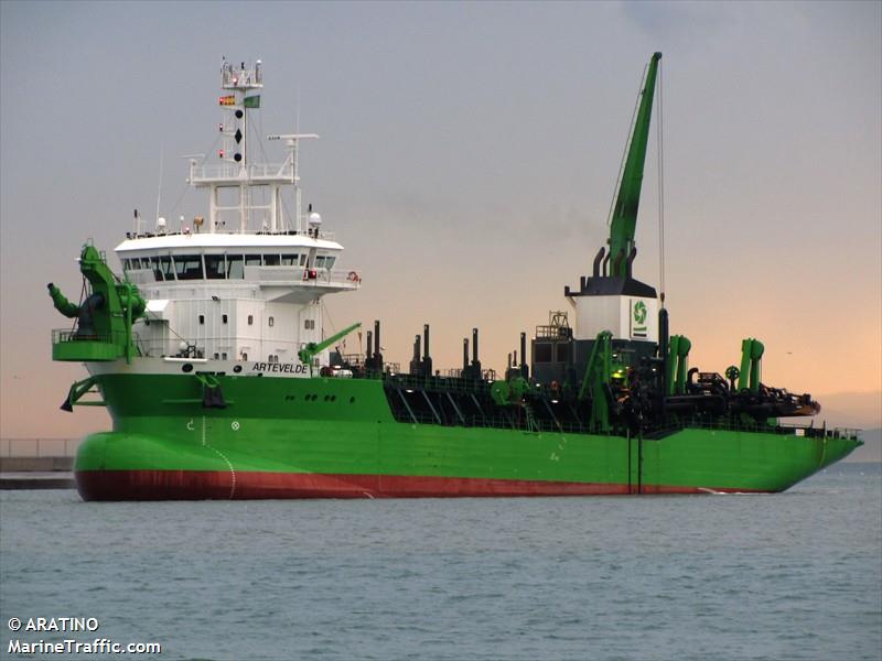 artevelde (Hopper Dredger) - IMO 9501954, MMSI 205557000, Call Sign ORPH under the flag of Belgium