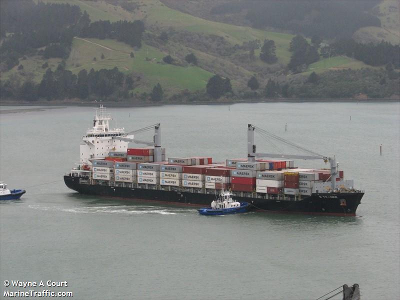 b trader (Container Ship) - IMO 9813802, MMSI 215011000, Call Sign 9HA4917 under the flag of Malta