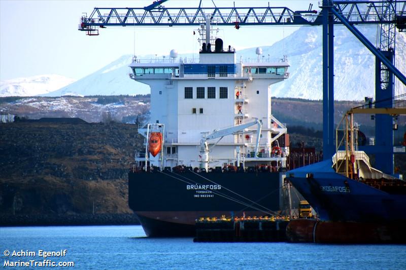 bruarfoss (Container Ship) - IMO 9822841, MMSI 231836000, Call Sign OZ2183 under the flag of Faeroe Islands