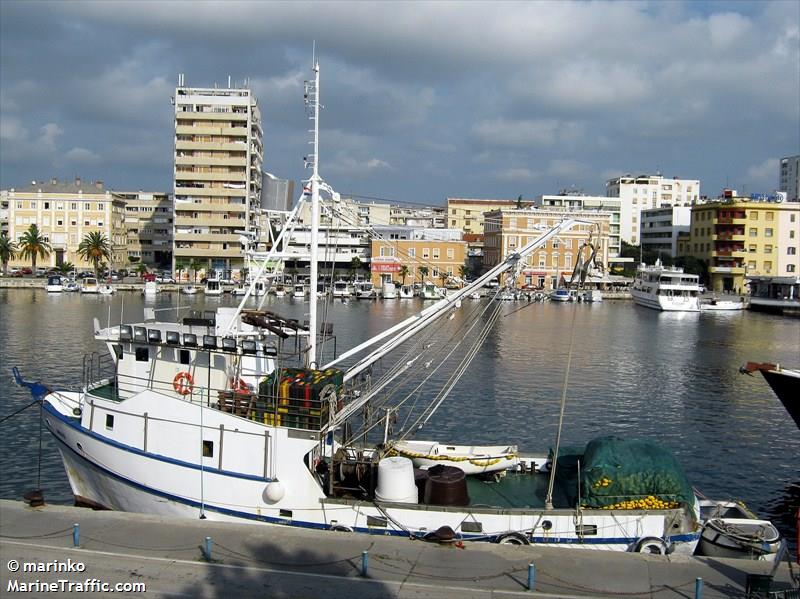 molo (Fishing Vessel) - IMO 7912147, MMSI 238621810, Call Sign 9A4036 under the flag of Croatia