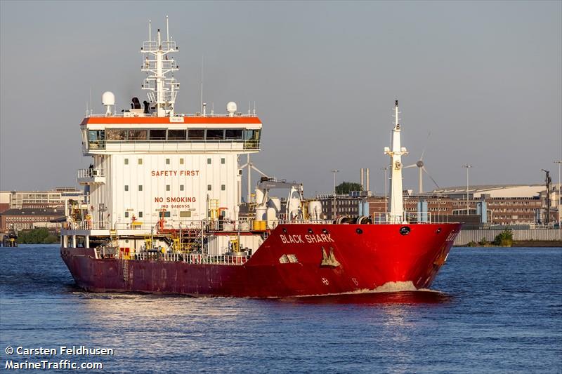 black shark (Bitumen Tanker) - IMO 9480655, MMSI 247288900, Call Sign ICNX under the flag of Italy