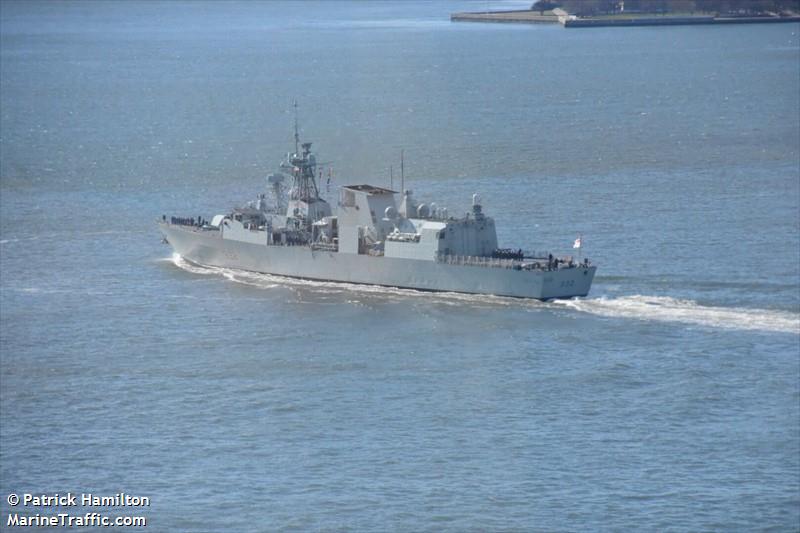 canadian warship 332 (Military ops) - IMO , MMSI 316127000, Call Sign CGAC under the flag of Canada