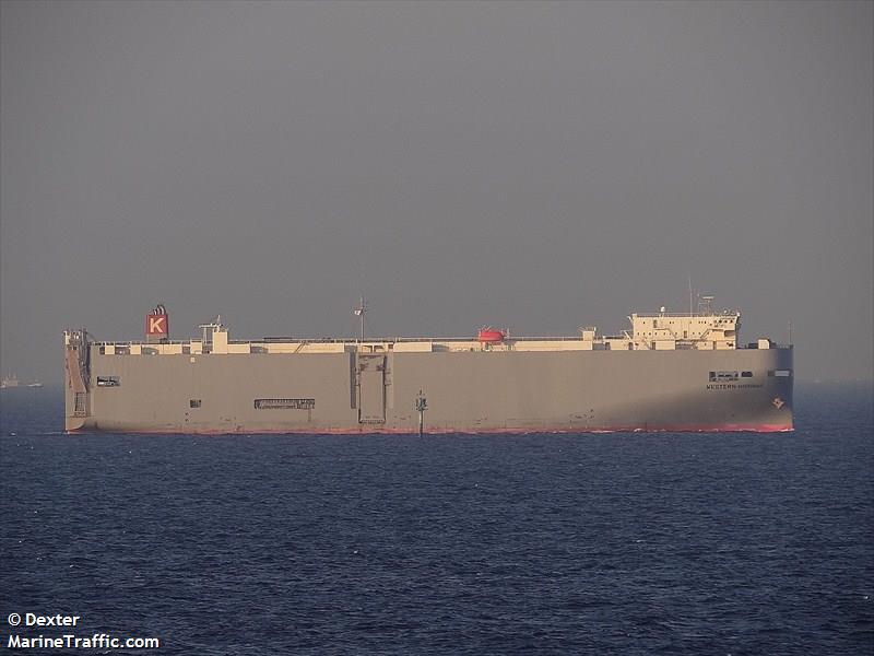 western highway (Vehicles Carrier) - IMO 9325776, MMSI 372548000, Call Sign 3EJK5 under the flag of Panama