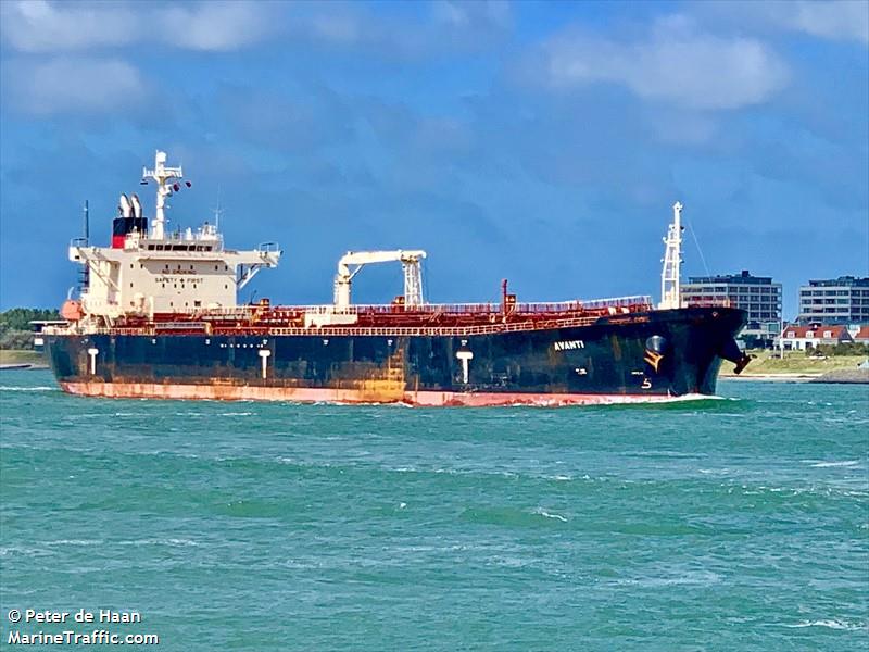 avanti (Oil Products Tanker) - IMO 9403334, MMSI 538008411, Call Sign V7A2327 under the flag of Marshall Islands