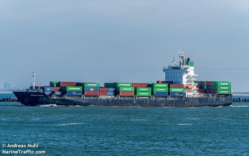 green ocean (Container Ship) - IMO 9865960, MMSI 563095700, Call Sign 9V6354 under the flag of Singapore