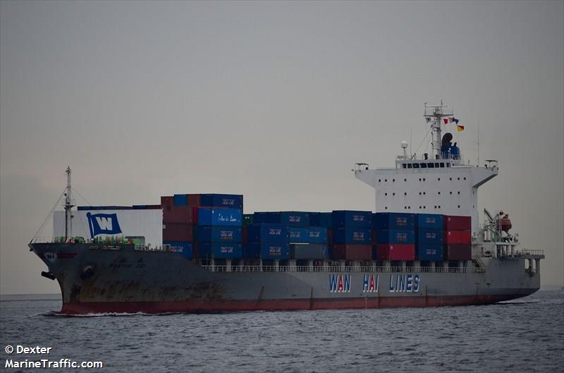 wan hai 231 (Container Ship) - IMO 9208150, MMSI 565130000, Call Sign S6EN9 under the flag of Singapore