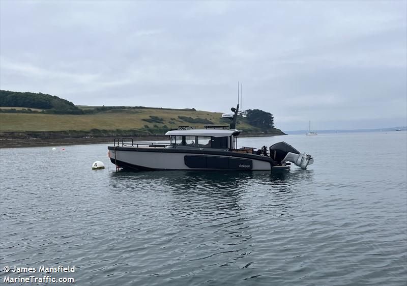 furi (Pleasure craft) - IMO , MMSI 232049354, Call Sign MOCD8 under the flag of United Kingdom (UK)