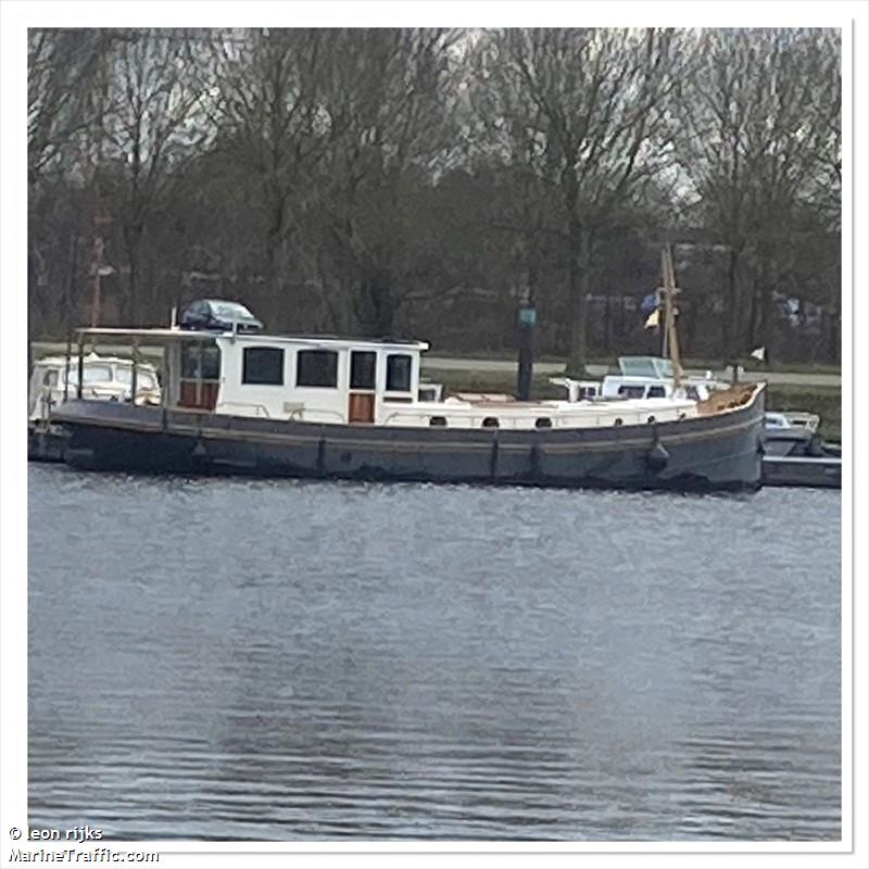 emma (Pleasure craft) - IMO , MMSI 244373375, Call Sign PI5985 under the flag of Netherlands