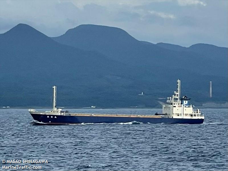 shinpo maru (Cargo ship) - IMO , MMSI 431021706, Call Sign JD5267 under the flag of Japan