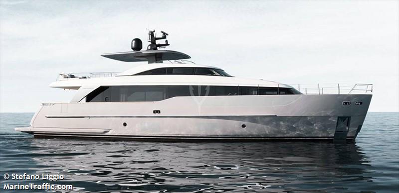 em3 (Pleasure craft) - IMO , MMSI 247385760, Call Sign IJ2043 under the flag of Italy