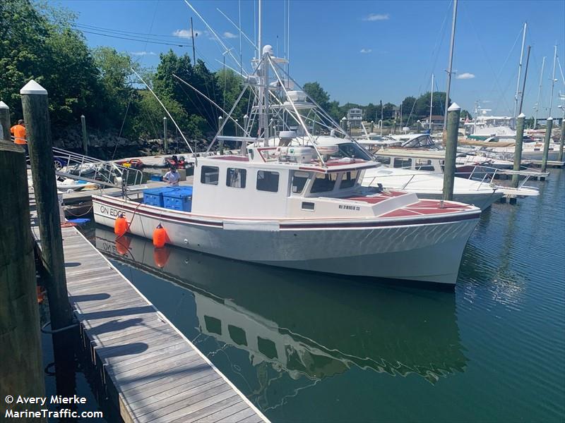 on edge (Fishing vessel) - IMO , MMSI 338379408 under the flag of USA