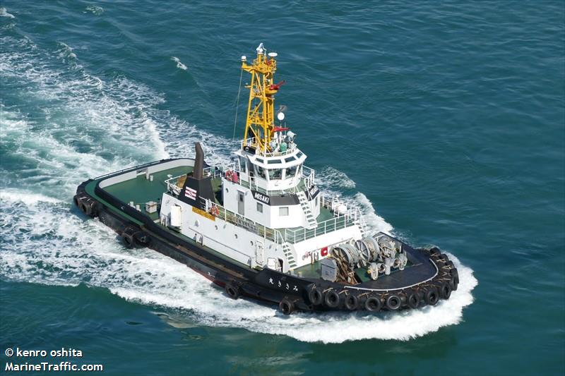 misaki maru (Tug) - IMO 9296145, MMSI 431700582, Call Sign JE3174 under the flag of Japan